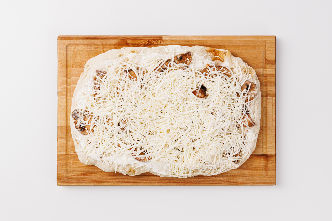 

Пицца римская с курицей и белыми грибами замороженная 430 г