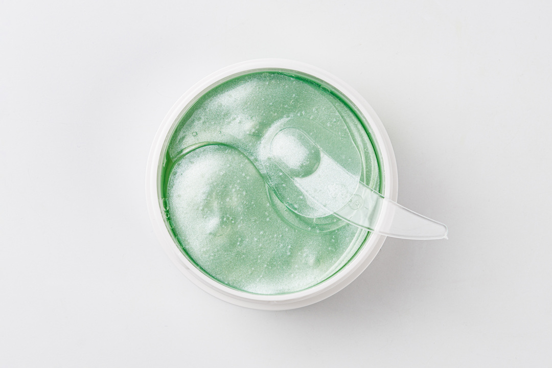 

Патчи гидрогелевые с экстрактом авокадо и петрушкой