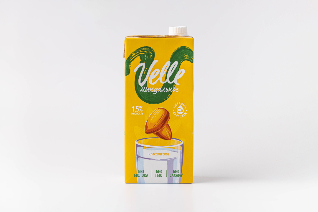 

Напиток Velle миндальный классический на растительной основе, 1.5%, 1 л