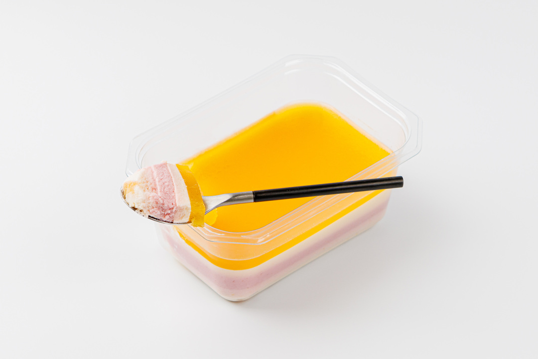 

Десерт муссовый "Красный апельсин-малина-маракуйя"