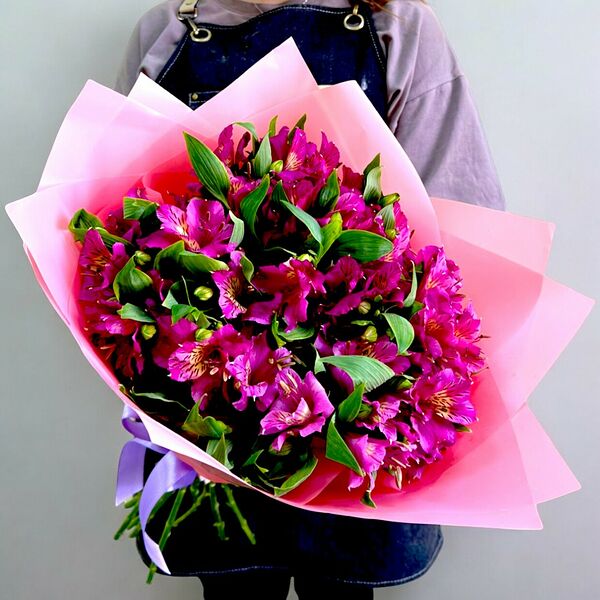 Букет из 9 альстромерий №811