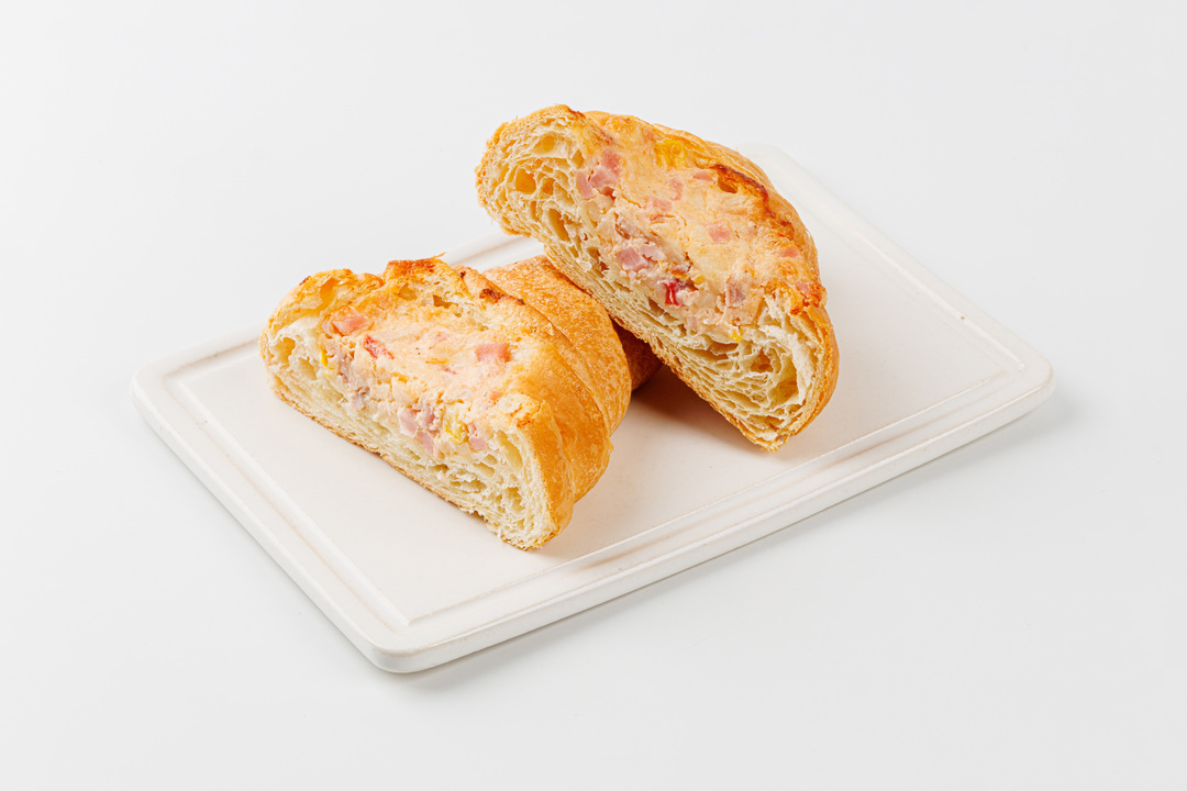 

Круассан-лодочка ВкусВилл Ветчина и сыр, кафе, 80 г