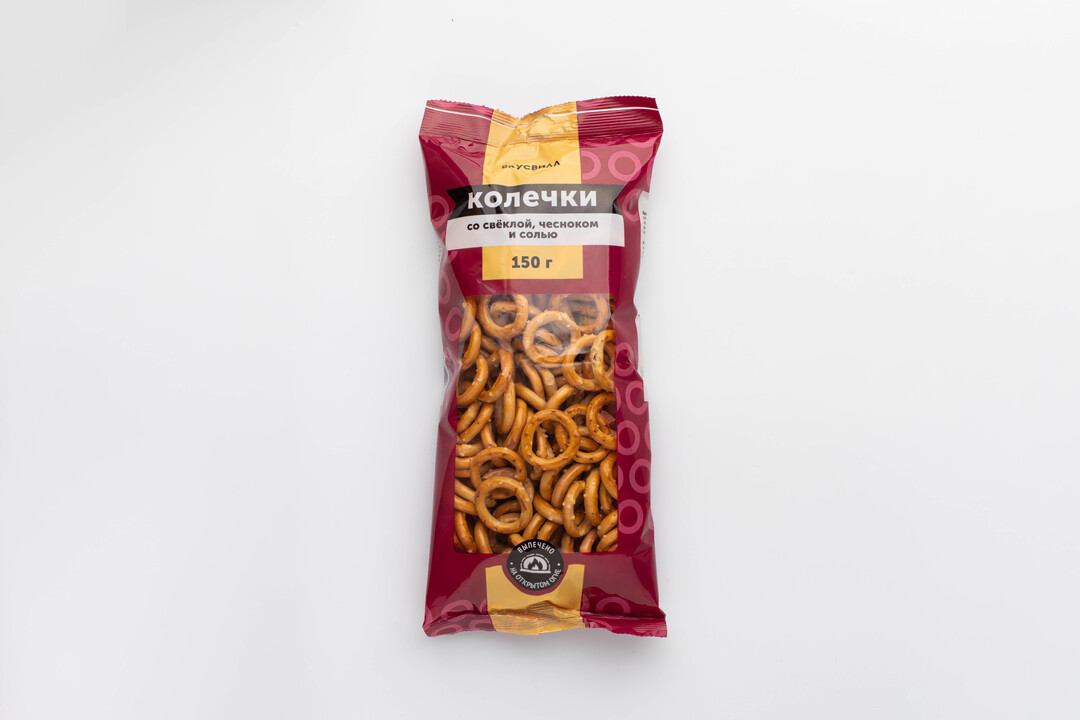 

Колечки со свеклой, чесноком и солью