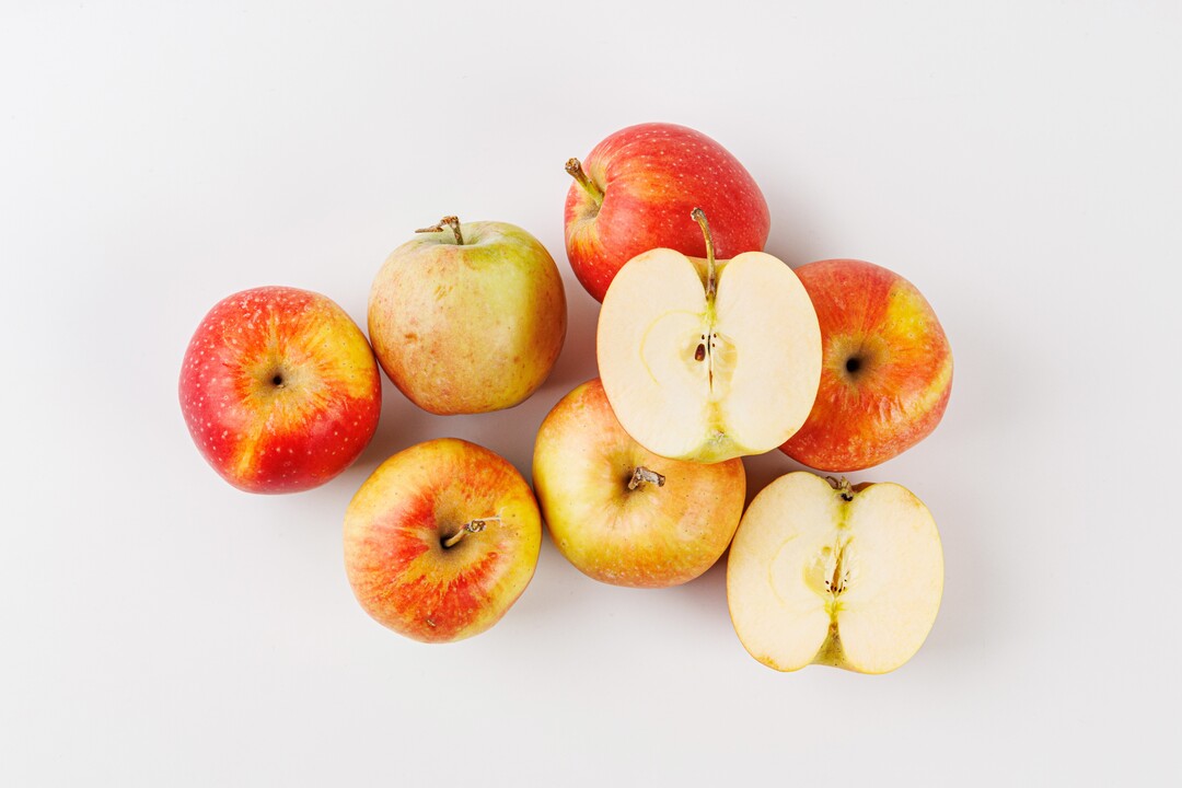 

Яблоко садовое