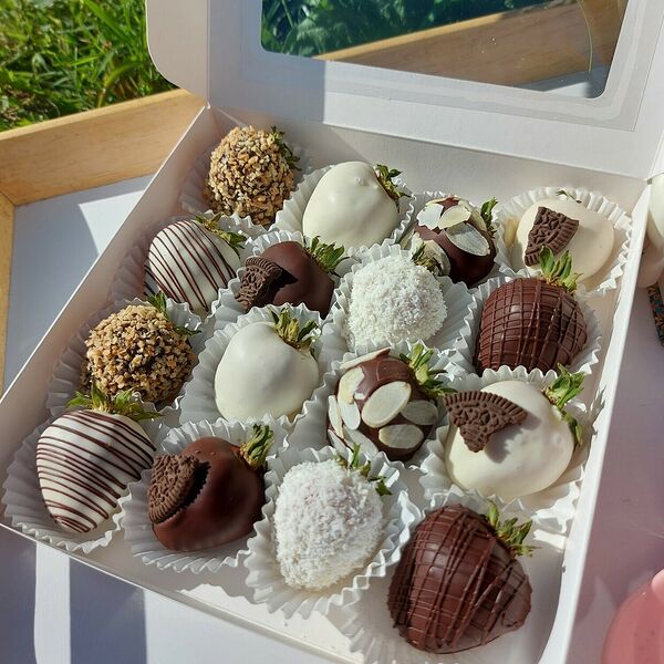 Клубника в шоколаде 