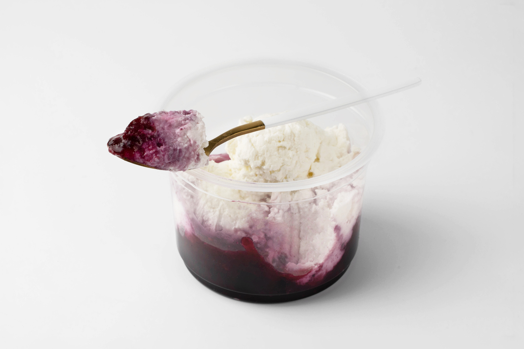 

Творог ВкусВилл с черной смородиной 5% 200 г