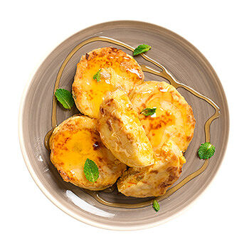 Сырники с морковью и изюмом Уже Готово, 4 шт в наборе