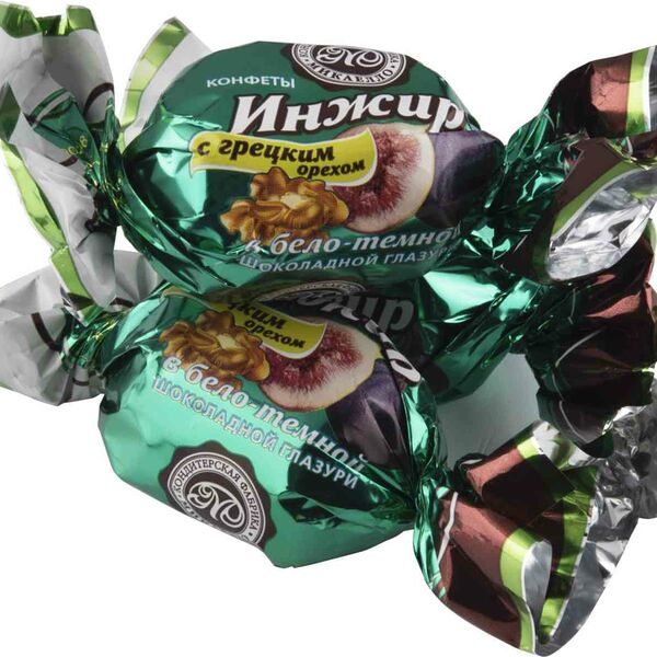 Конфеты Микаелло Инжир с грецким орехом в бело-тёмной шоколадной глазури