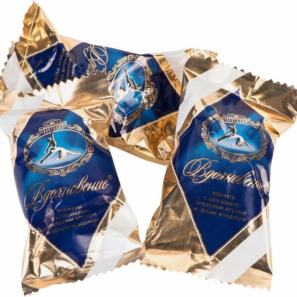 Конфеты Вдохновение Красный Октябрь с шоколадно-ореховым кремом и целым фундуком, 1 кг