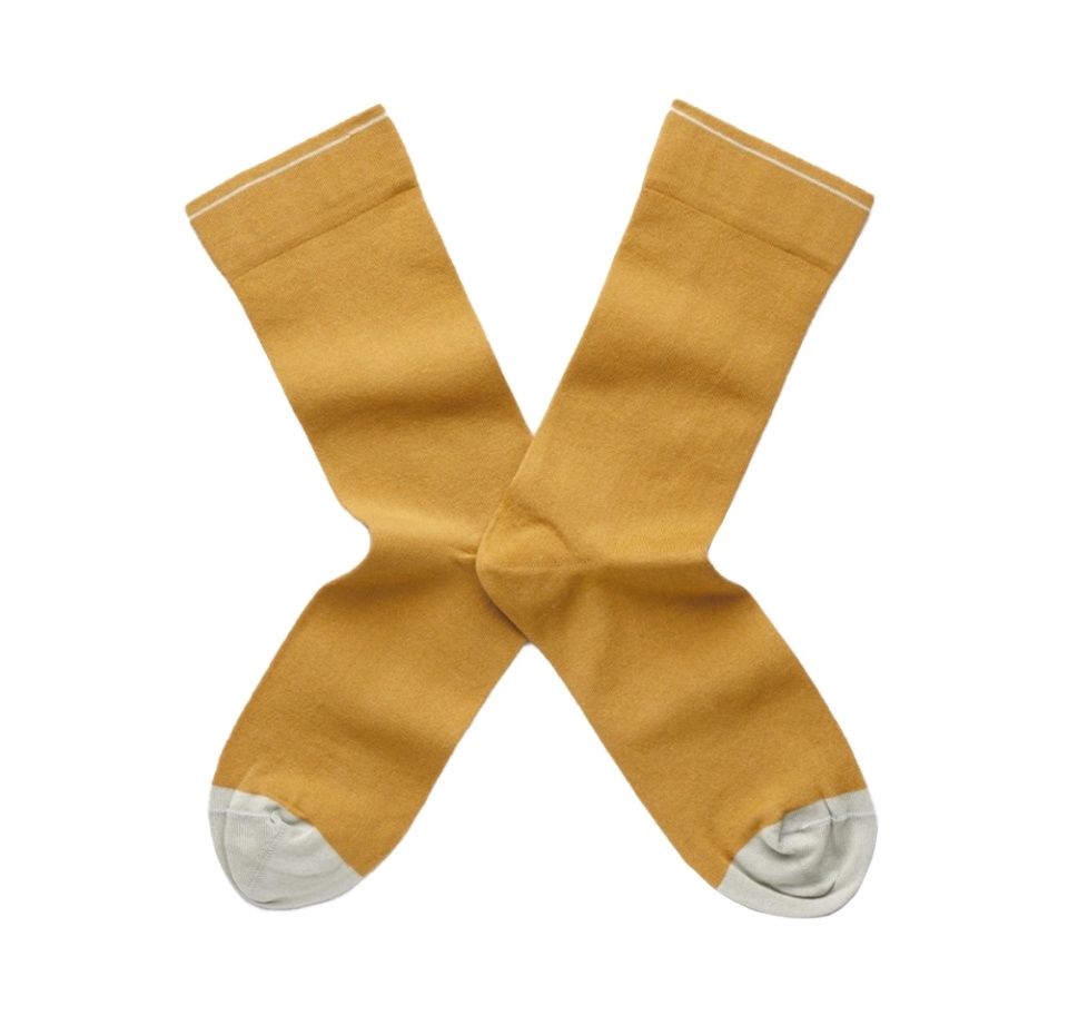 

Носки унисекс Bonne Maison Plain Ochre размер 42/44, высокие, Франция