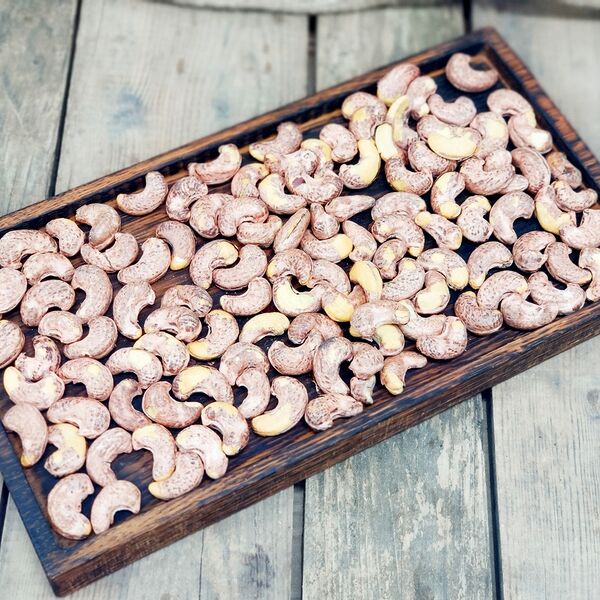 Орех Кешью жареное в кожуре