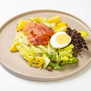 Салат "Норвежский" с лососем