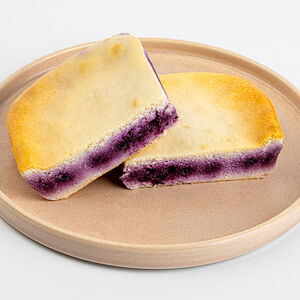 Запеканка творожная с черникой