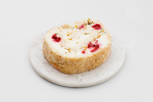 Пирожное меренговое фисташка с малиной, кафе, замороженное