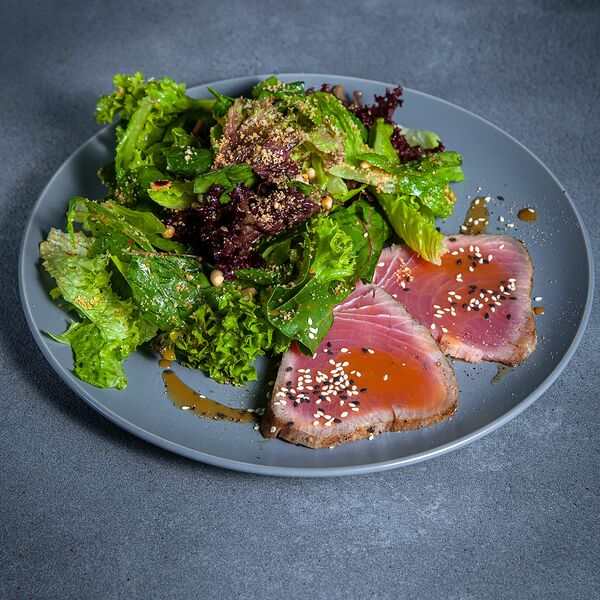 Салат месклан с тунцом