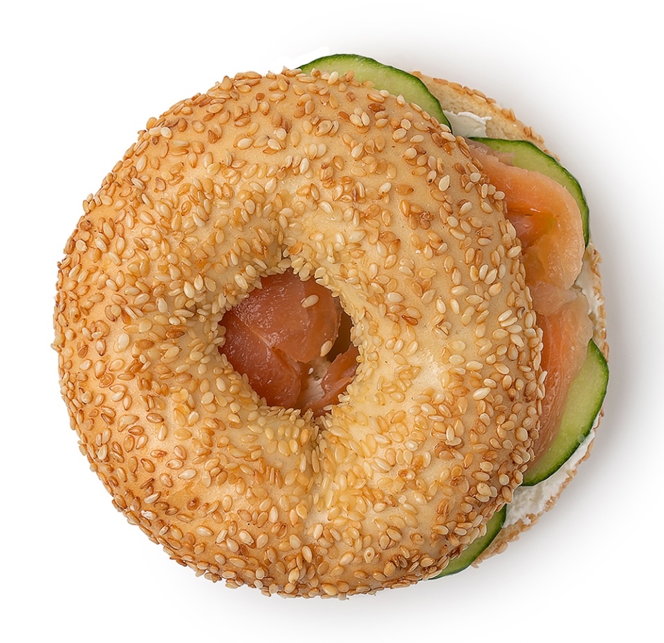 

Бейгл с форелью и сливочным сыром