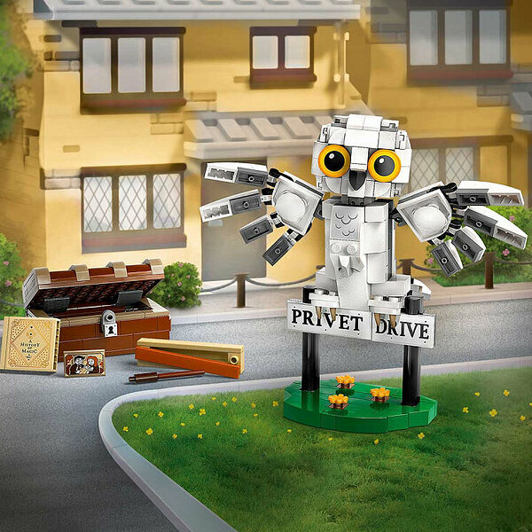 Конструктор LEGO Harry Potter 76425 Конструктор Букля на Тисовой улице 4
