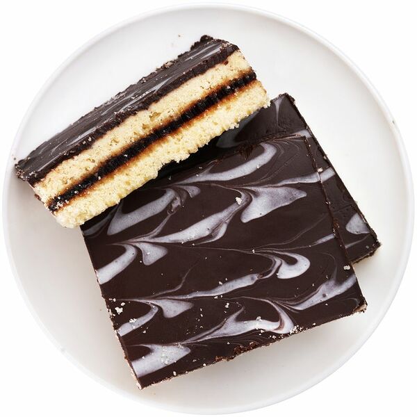 Изделия хлебобулочные Русская печь Александровская c черничной начинкой, вес