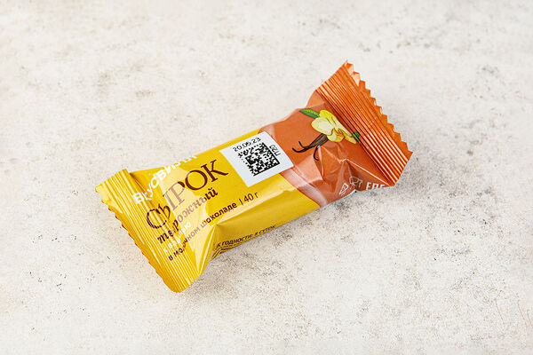 Сырок творожный с ванилью в молочном шоколаде 5%