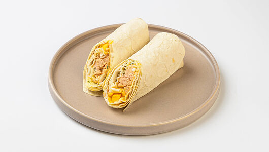 Сэндвич ролл с горбушей и яйцом