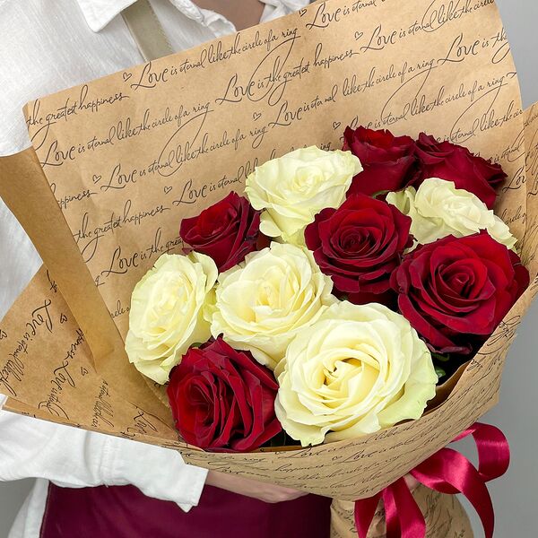 Букет из цветов, Монобукет из микса роз