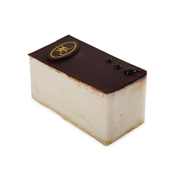 Пирожное «Птичка», Cream Royal