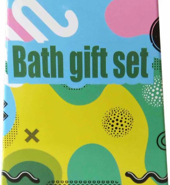 Косметический набор для тела подарочный LinMin Strawberry 3 предмета