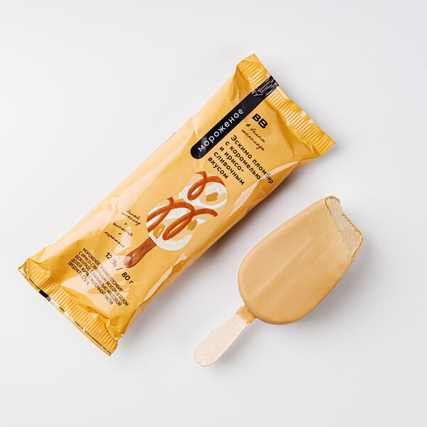 Эскимо пломбир Вкусвилл с карамелью и ирисо-сливочный вкус в белом шоколаде 80 г