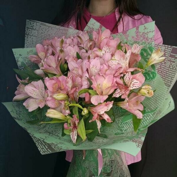 Букет из Альстромерий