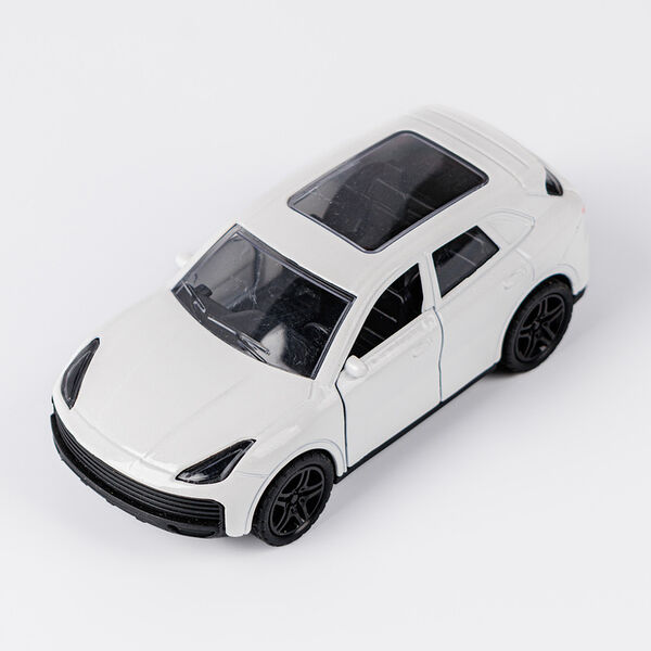 Машинка инерционная с открывающимися дверями, в ассорт.