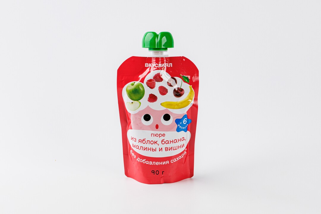 

Пюре из яблок, банана, малины и вишни