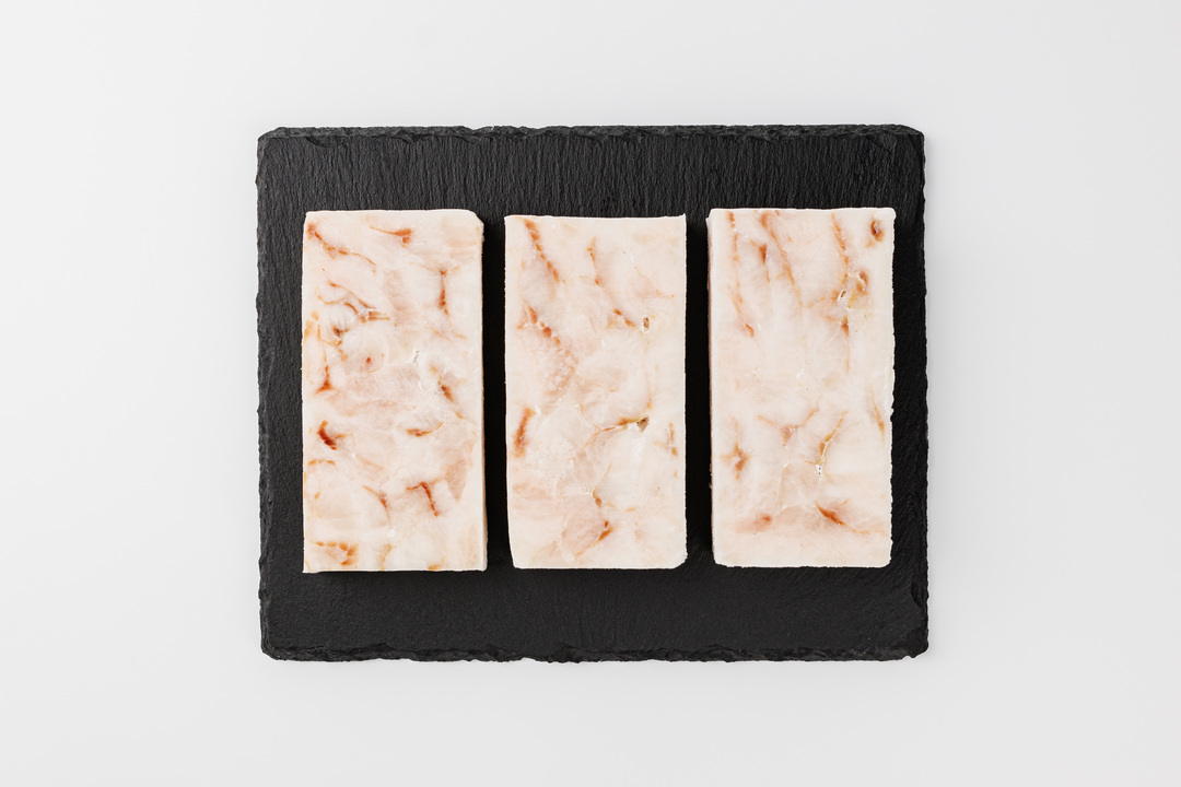 

Минтай филе порционное замороженное вес