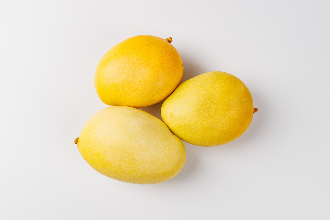 

Манго желтое Азия вес