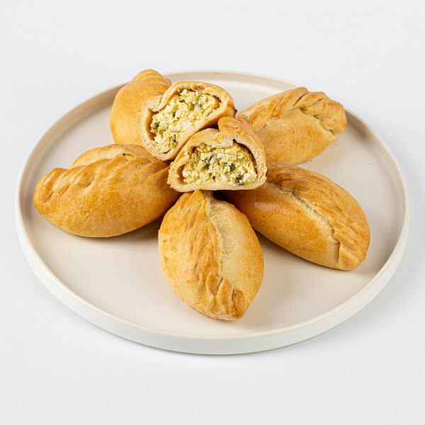 Пирожки с яйцом и зеленью