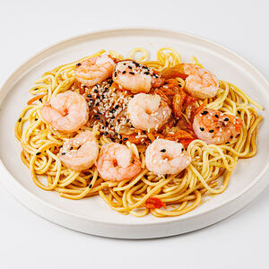 Вок с креветкой в соево-чесночном соусе