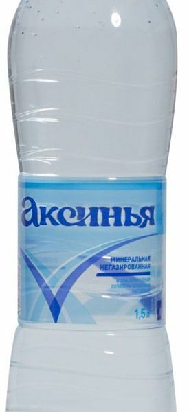 Вода минеральная Аксинья негазированная 1500 мл