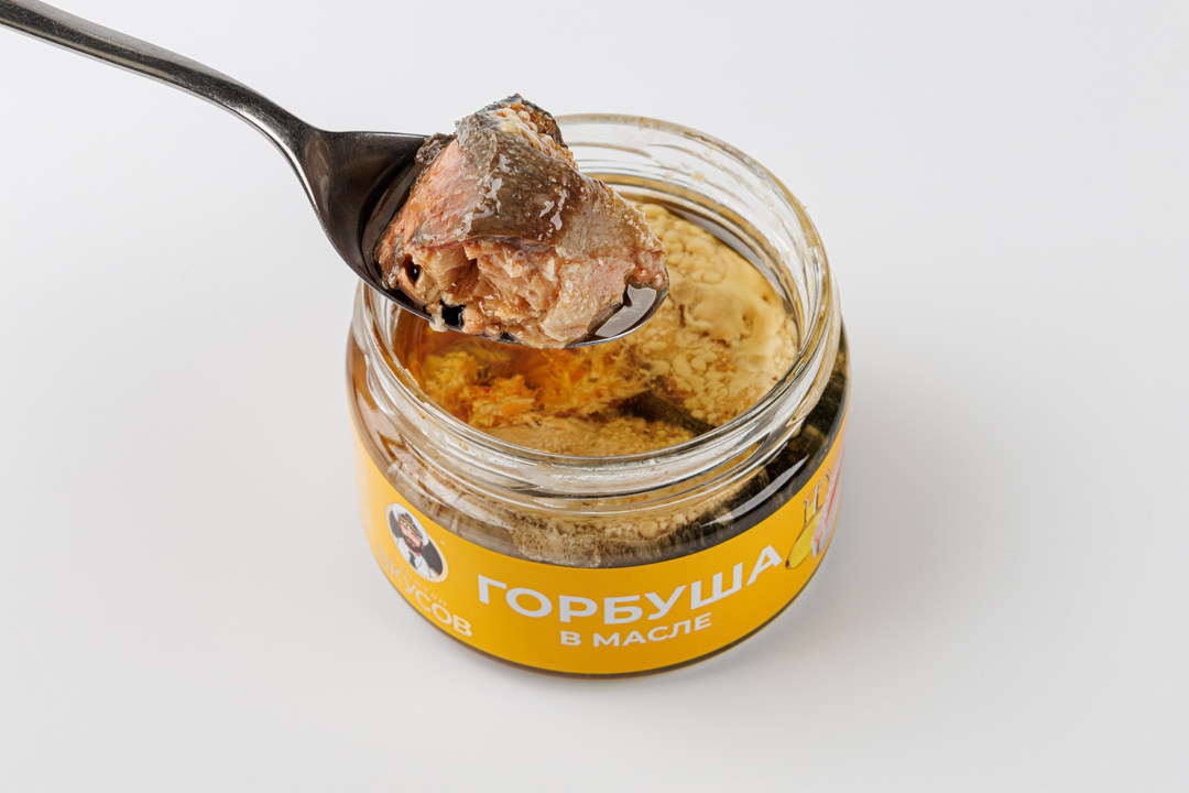 

Горбуша кусочки в масле ст/б