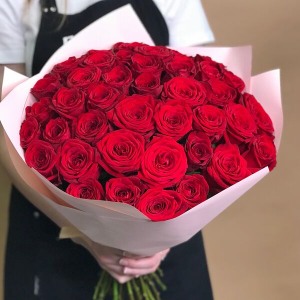 Букет из 41 красной розы (50  см)