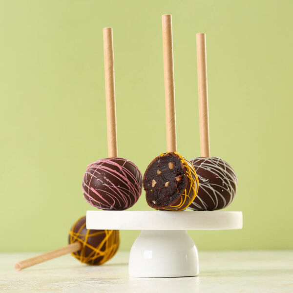 Пирожное Кейк-попс в темном шоколаде Вкусняшка МясновЪ Пекарня (2 шт. в упаковке)