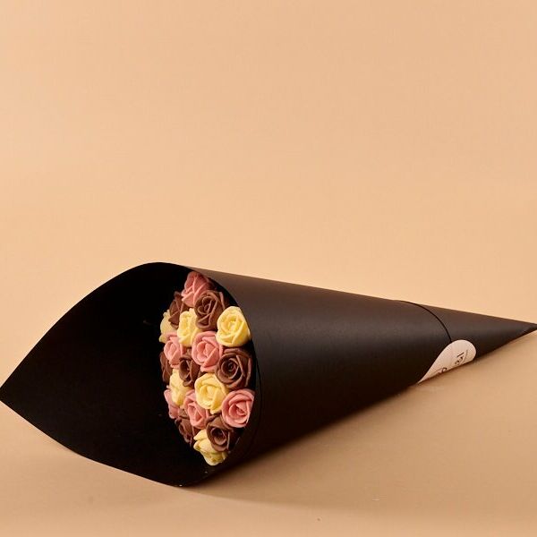 19 шоколадных роз букете you&i (БРМ_ч)