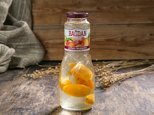 Aбрикосовый  компот BAGDAN