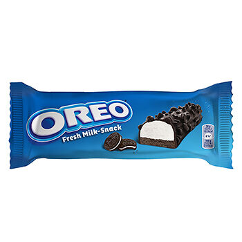 Пирожное бисквитное глазированное Oreo Fresh Milk-Snack с молочной начинкой и кусочками печенья