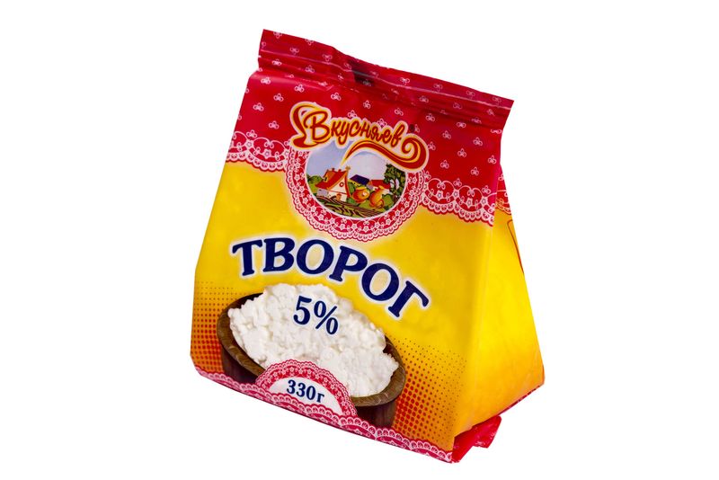 

Творог Вкусняев 5% 330 г