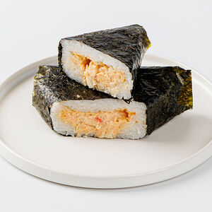 Онигири с крабом