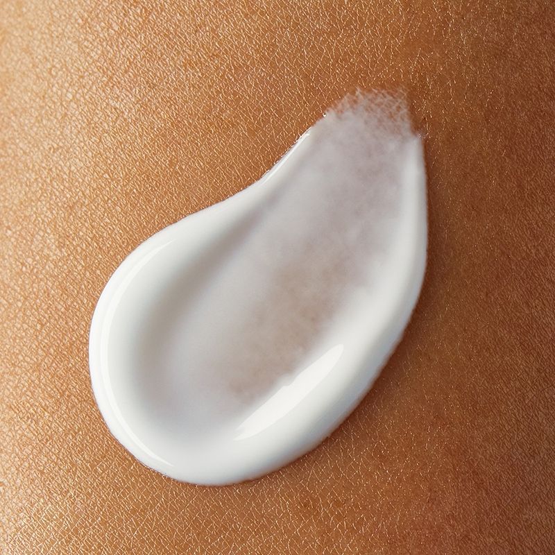 

Молочко для тела Nivea Питание и забота для сухой кожи 250 мл