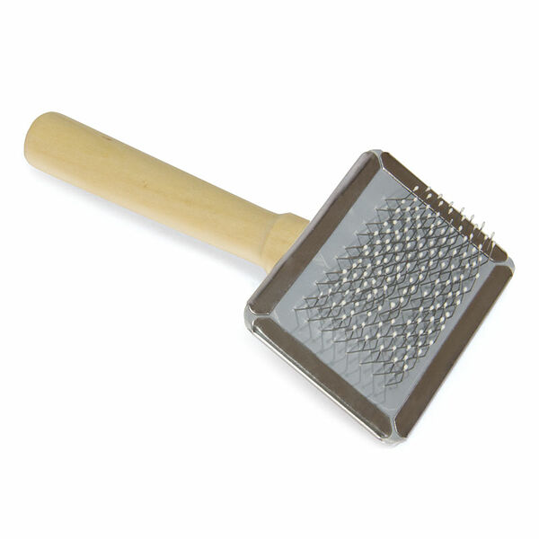 Пуходерка Triol с каплей средняя Классика L 135*115 мм