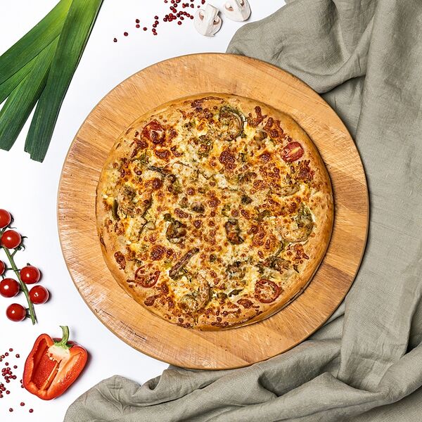 Пицца с морепродуктами из печи