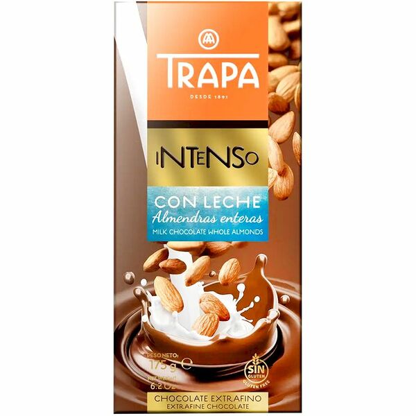Шоколад Trapa молочный с цельным миндалем