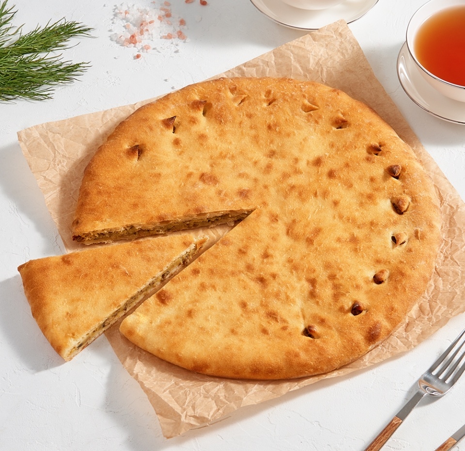 

Пирог осетинский с картофелем и грибами постный от шеф-пекаря АВ