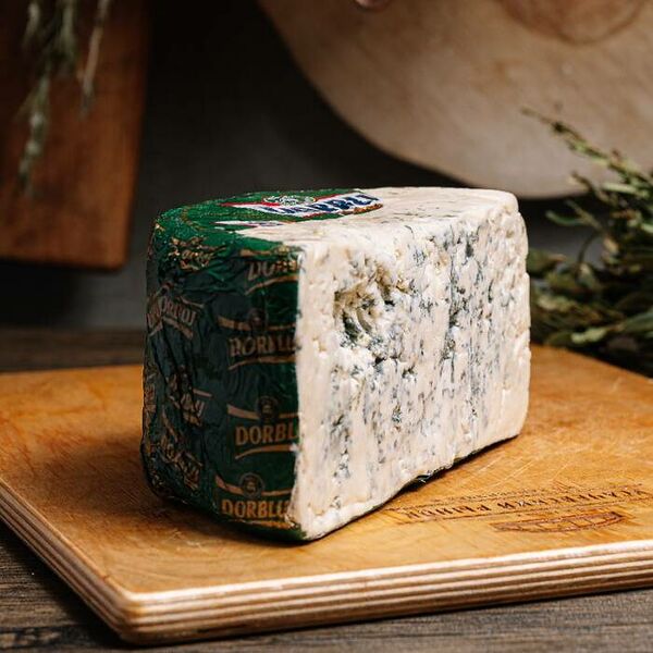 Сыр Дорблю с плесенью